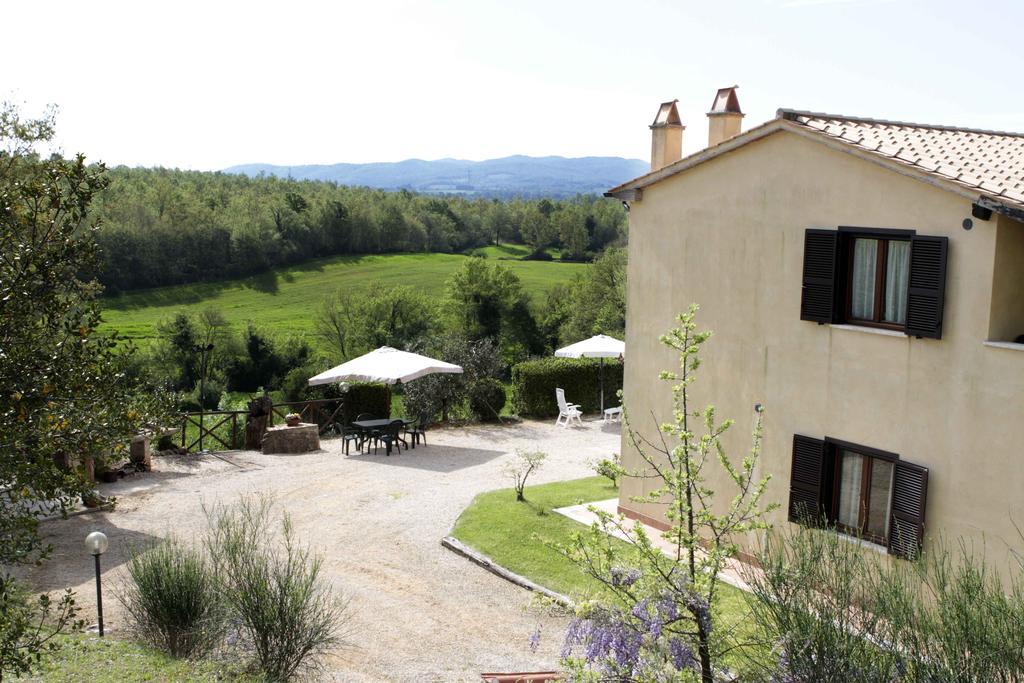 Вілла Il Laghetto Agriturismo Манчіано Номер фото